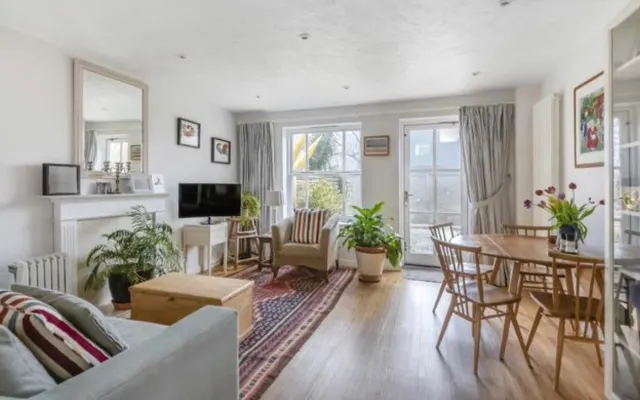 Chambre relaxante à proximité de la ville