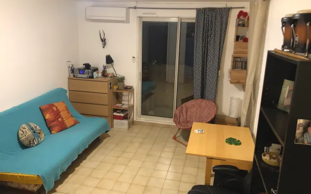 Attractive, comfortable 2-room apartment close to the town center