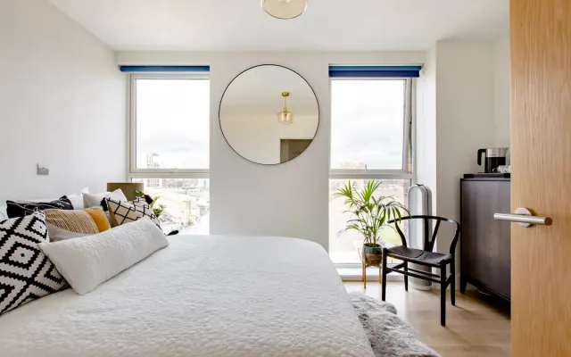 Superb London room with city view+private bathroom, Close to transport