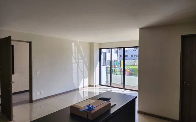 Apartamento nuevo y acogedor cerca del centro. Cerca de metro y un...
