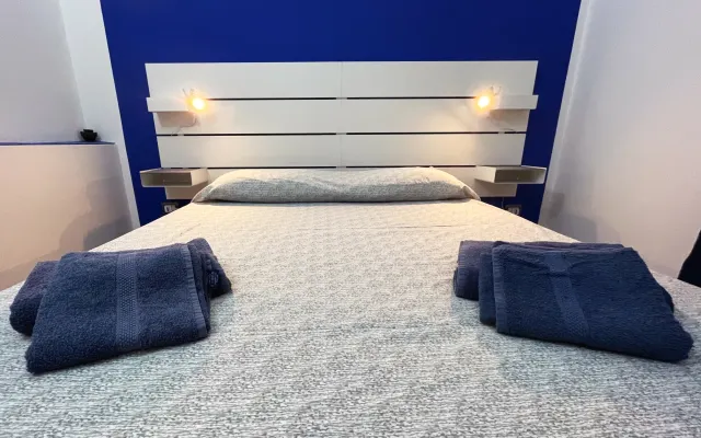 Makara Holiday Homes, App5, Zwei-Zimmer-Wohnung.