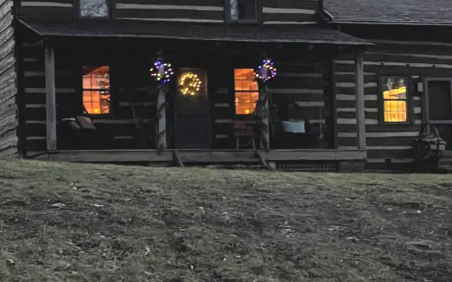 John Pope Cabin! Authentic log cabin on 500 acres!