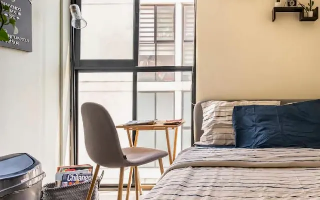 Chambre privée confortable dans le meilleur emplacement avec un toit...