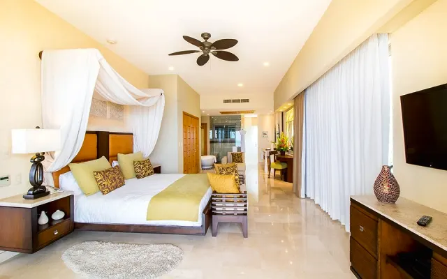 Garza Blanca Puerto Vallarta 2-Bdrm. Ultra Suuite. Rilassatevi nel...