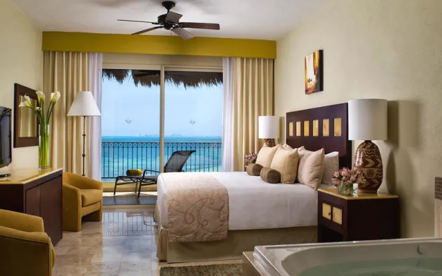 Villa Del Palmar Cancun 3-Bdrm. Suite de luxe avec vue sur l'océan.