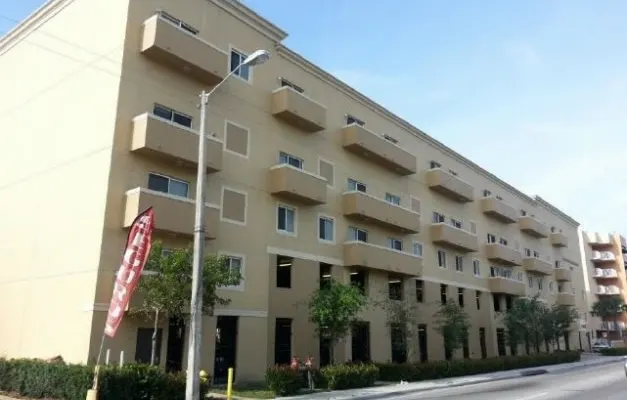 bonito apartamento para sus vacaciones en miami cerca de MIA...