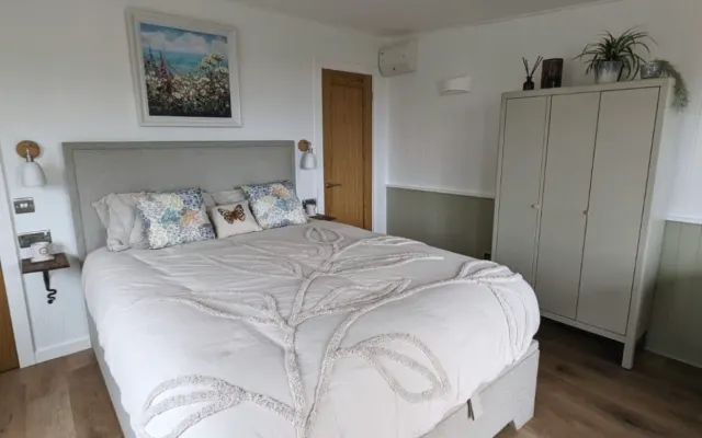 Eine neu renovierte Hütte. Ein perfekter Ort zum Beobachten von...