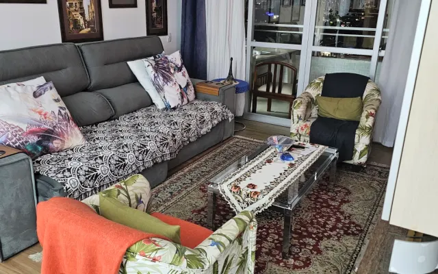 Quarto individual em apto de alto padrao