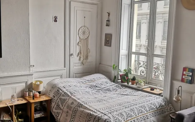 Hello, nice spacious apartment and close to everything