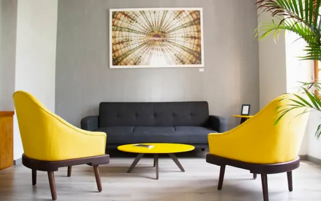Experience the Scenic Beauty of Quito from this Fantastic Home