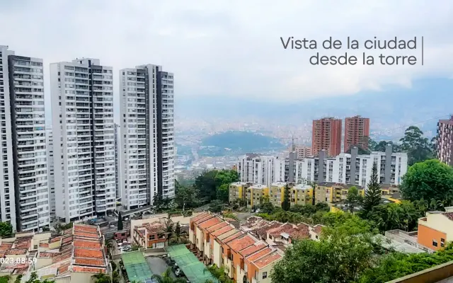 Excelente localização apt Com piscina/ginásio perto de Provenza...