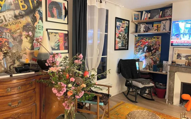 Bellissimo e tranquillo appartamento di design nel cuore di Parigi con 