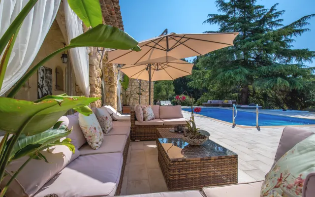 La Connexion: A 100% gay men and gay owned- boutique resort -4