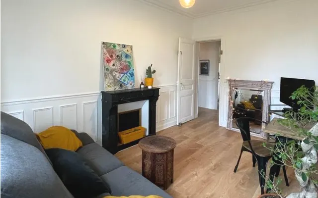 Hübsche 2-Zimmer-Wohnung in Pantin au Porte de Paris