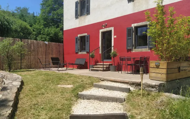 Gîte de la maison rouge