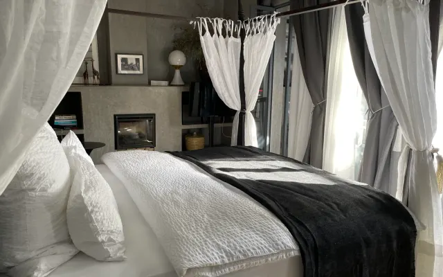 Suite QUATRE YVES Marrakech Boutique Hotel