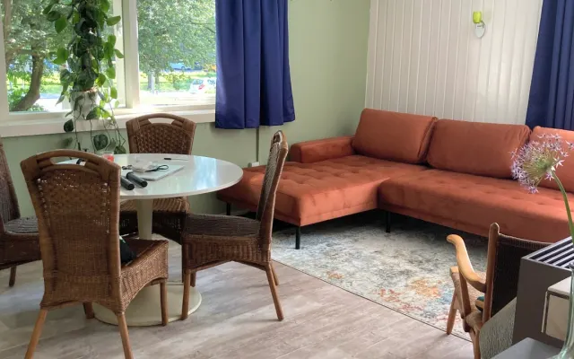 Habitación privada en acogedora casa antigua en Rotterdam Oeste (cerca