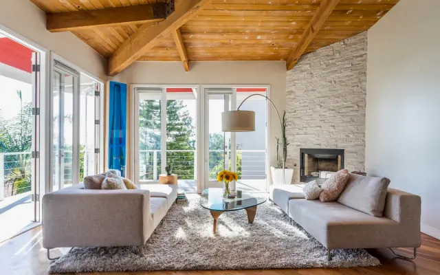 Casa elegante y espaciosa con vistas impresionantes