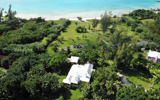 Casa storica circondata da spiagge e riserve naturali.