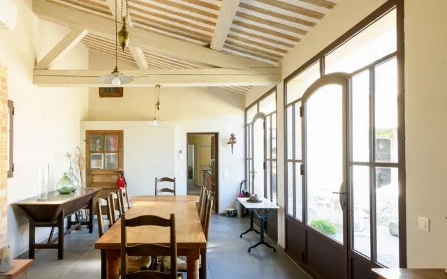 Gite located in the heart of a wine-growing estate in Vacqueyras