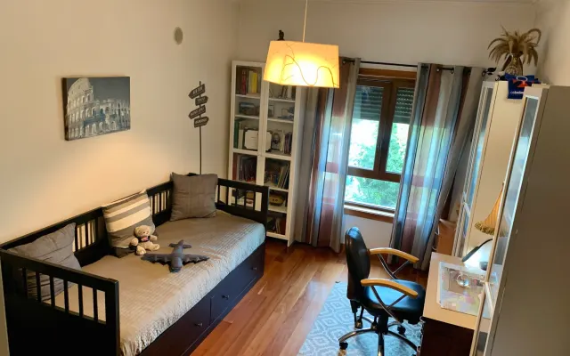 Tolle Wohnung in der Nähe des Parque das Nações und des Flughafens...