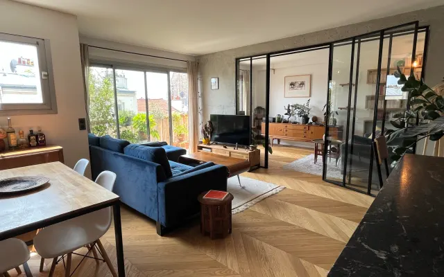 Magnífico apartamento en el corazón de Belleville con vistas