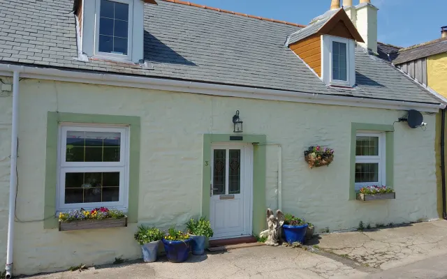 Cosy cottage in rural Galloway
