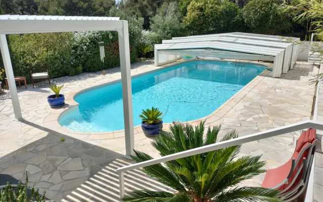 grazioso appartamento in una villa di 2 unità, al 1° piano
