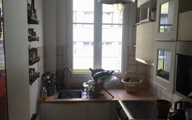 bonito apartamento de diseño junto al canal y el parque de la vilette