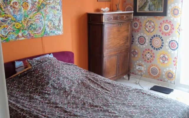 Habitación situada en el centro de la ciudad de Saint-Nazaire