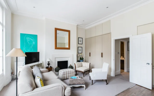 Luxury | Bright & Quiet Flat | Chelsea | Fulham Road | Earls Court