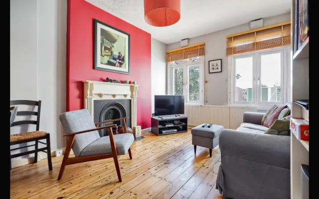 Charming room in cool Brixton - 10min. from Oxford Circus by tube