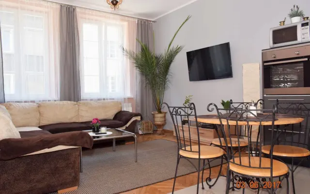 Room in a nice nice apartment in a hip district.