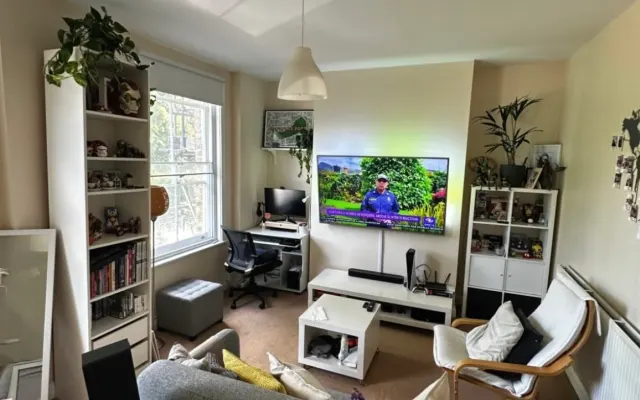 Privatzimmer in einer komfortablen Wohnung in der Nähe des...