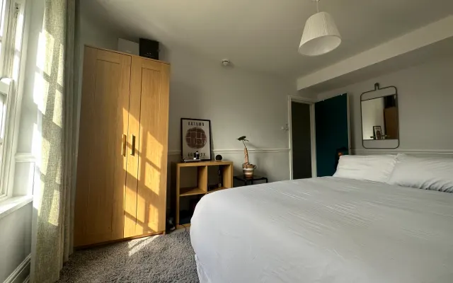 Chambre double + massage dans le centre de Londres.