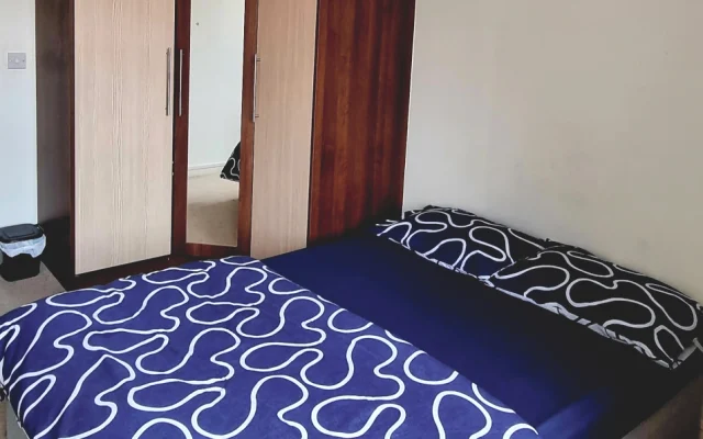 1 bedroom within two-bed apartment near to Northwick Park station