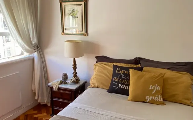 Beautiful and cozy room in Copacabana posto 5