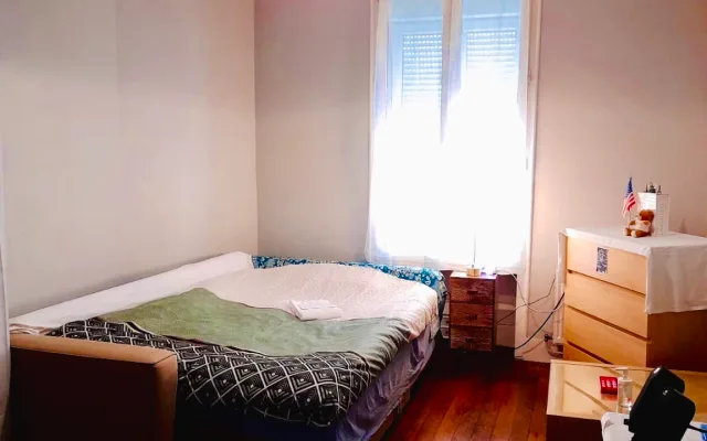Private room for rent
