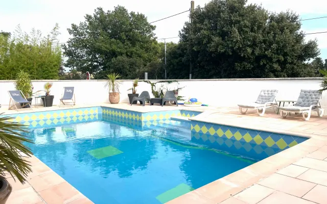 Acogedor estudio y piscina
