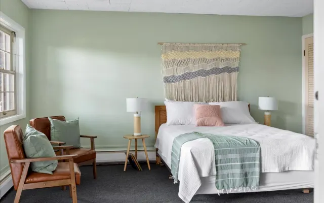 Retro Motel | 1 Cama King - a poucos passos do Bear Lake