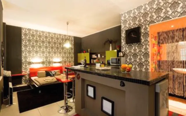 Quirky flat in a historical building on the main avenue of Budapest