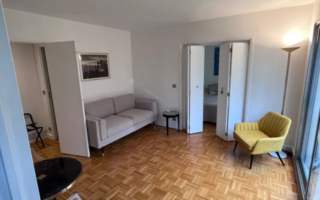Suite de 2 habitaciones con vistas al jardín privado de la Residencia -