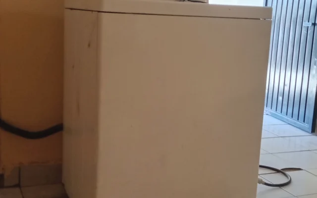 Wohnung in der Nähe von Geschäften, Einkaufszentren, Bars, Banken usw.