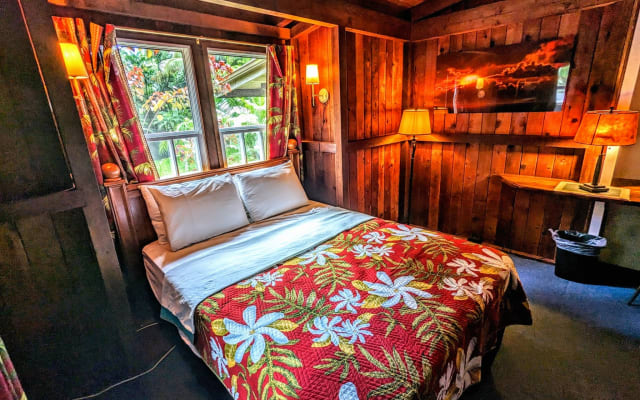 Kehena Beach - Schwul/LGBTQIA+ Kleidung optional - Queen Zimmer