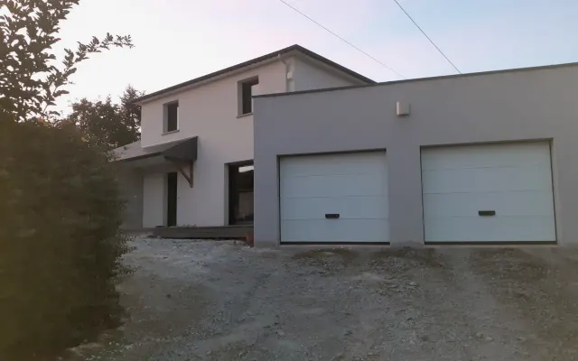 country house / massage possibility / quiet flat