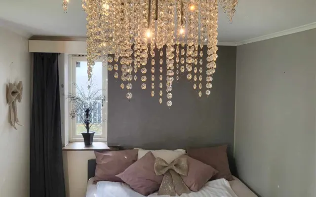 Habitación privada en villa en embajada exclusiva