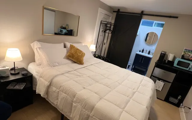 ABQ Quincy Casita