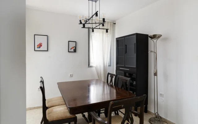Appartement au centre-ville 3BDR avec vue sur la ville