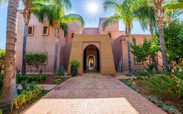 Magnifica villa con piscina