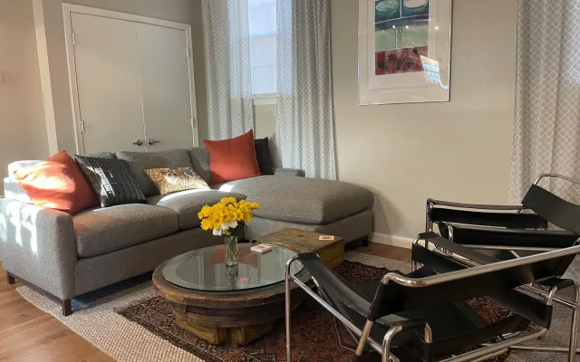 Cozy room in a DC house off the beaten path